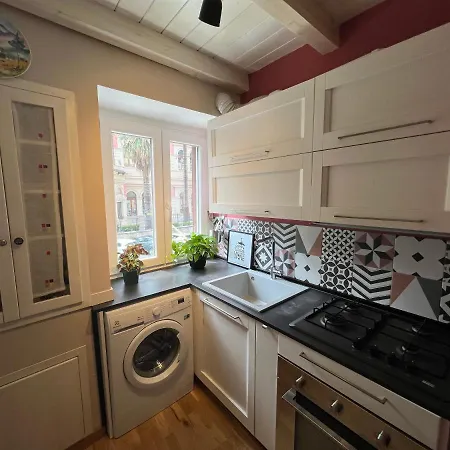Carini Apartman Palermo