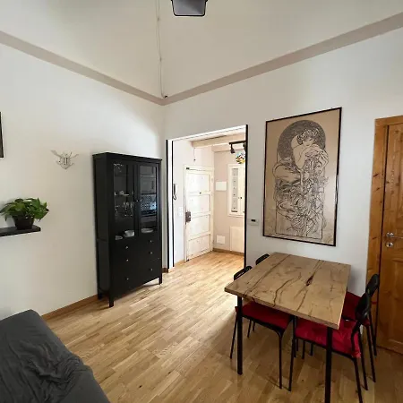 Carini Apartment